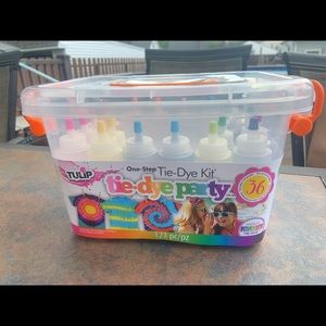 ✨✨Tulip Tie Dye Party BIG Craft Kit 123PIECES!!!